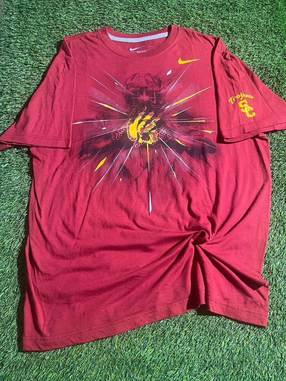 Nike USC Trojans Graphic T-Shirt Size XL Red Football Short Sleeve